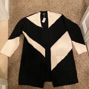 Long express sweater - NWT